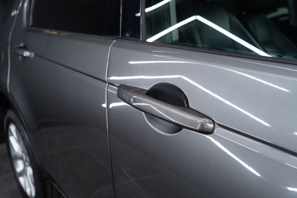 Used Land Rover Discovery Sport 2016 for sale - 77764589: Photo 48