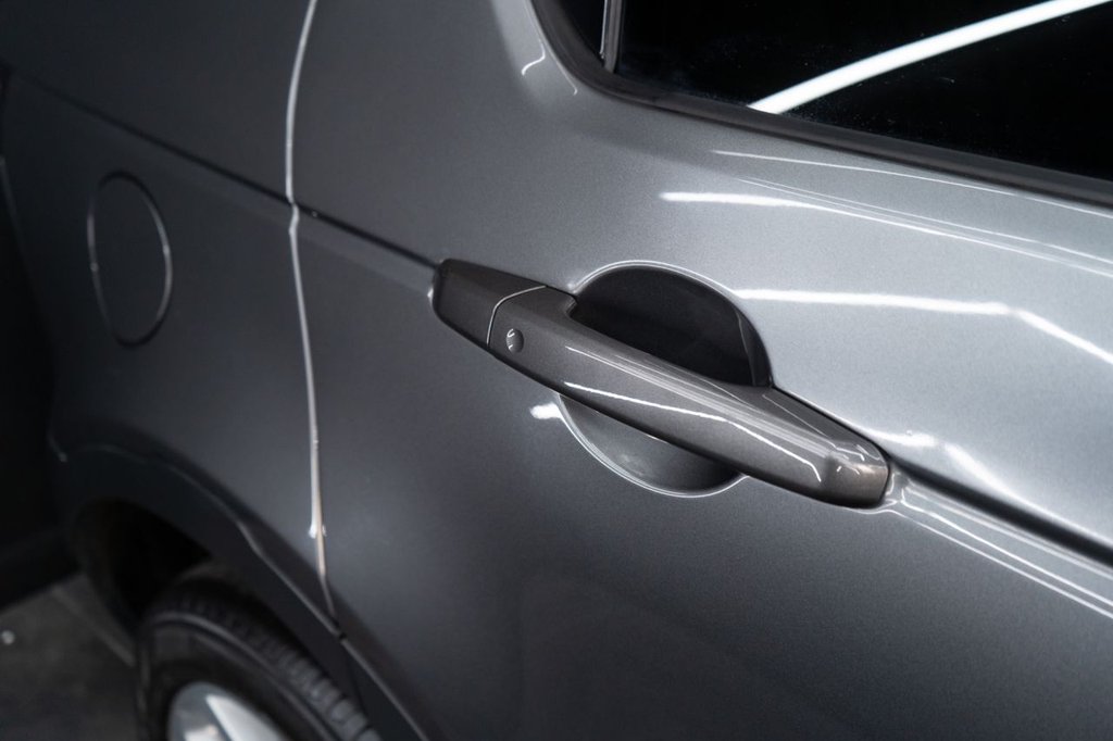 Used Land Rover Discovery Sport 2016 for sale - 77764589: Photo 49