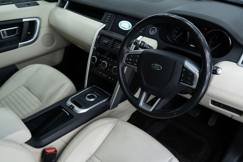Used Land Rover Discovery Sport 2016 for sale - 77764589: Photo 6
