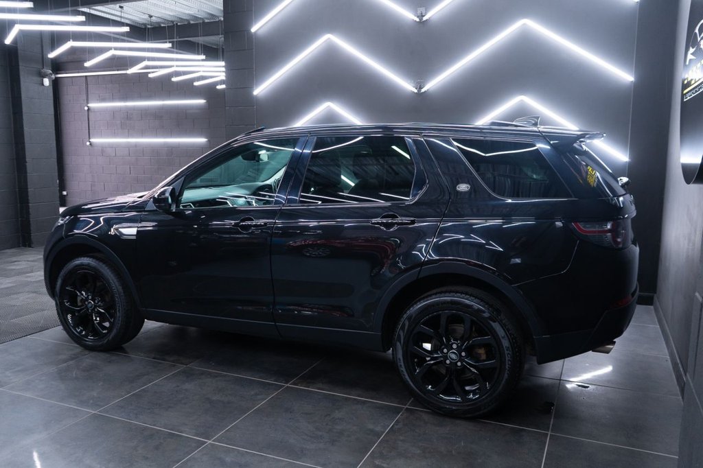 Used Land Rover Discovery Sport 2016 for sale - 78181618: Photo 12