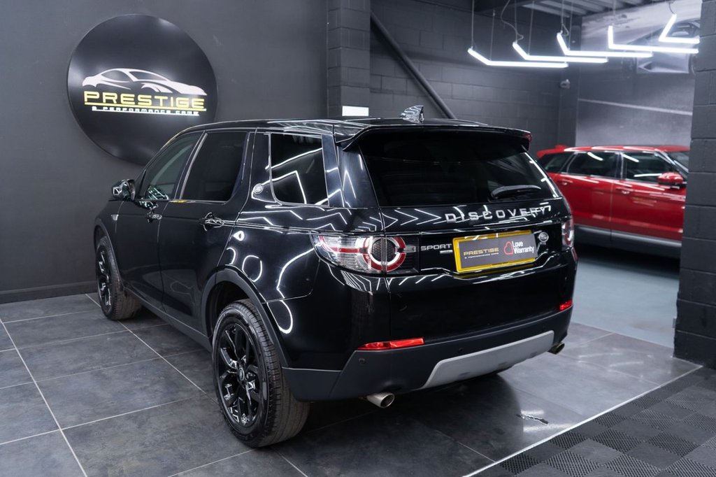 Used Land Rover Discovery Sport 2016 for sale - 78181618: Photo 2