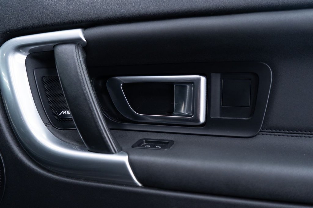 Used Land Rover Discovery Sport 2016 for sale - 78181618: Photo 28