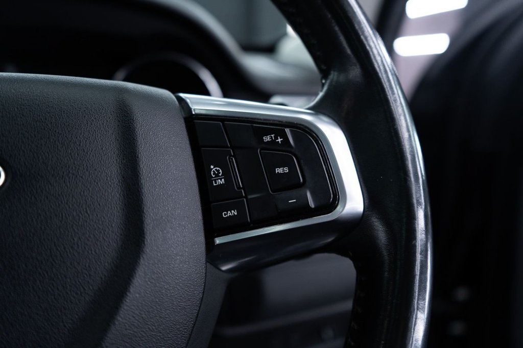 Used Land Rover Discovery Sport 2016 for sale - 78181618: Photo 46