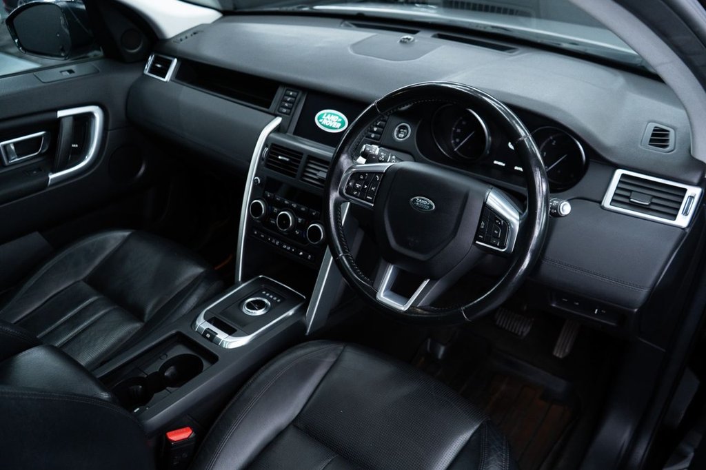 Used Land Rover Discovery Sport 2016 for sale - 78181618: Photo 6