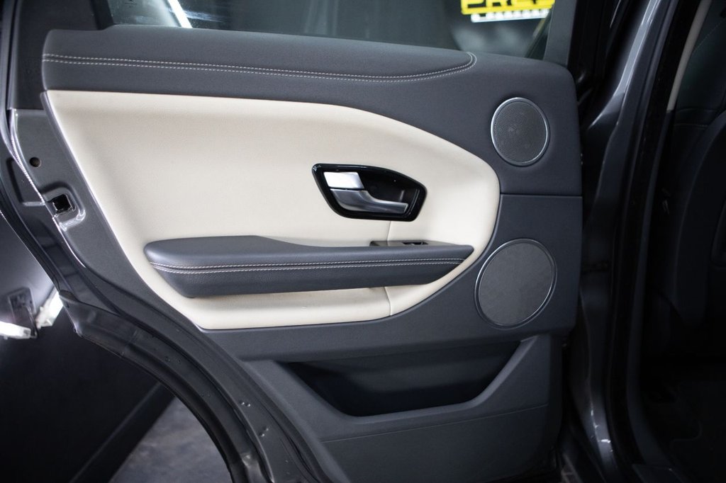 Used Land Rover Range Rover Evoque 2018 for sale - 77884938: Photo 17