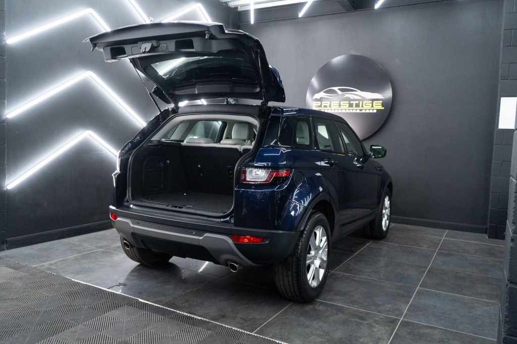 Used Land Rover Range Rover Evoque 2018 for sale - 77884938: Photo 37