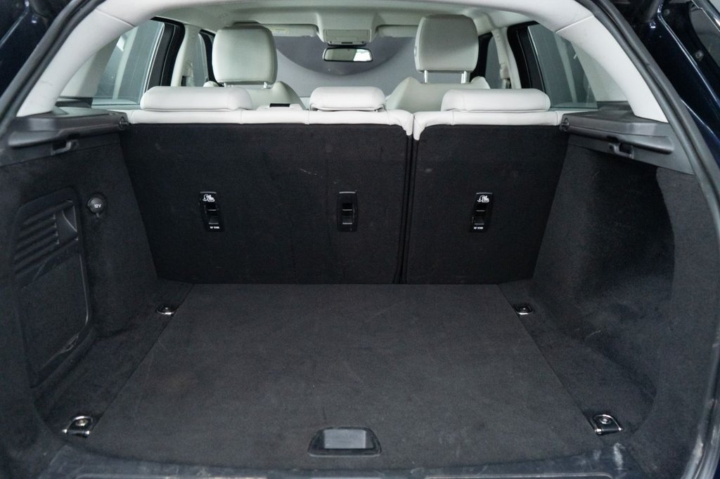 Used Land Rover Range Rover Evoque 2018 for sale - 77884938: Photo 40