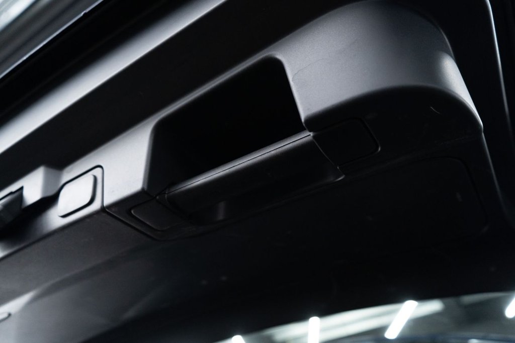 Used Land Rover Range Rover Evoque 2018 for sale - 77884938: Photo 41