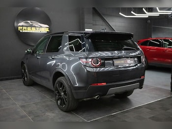 Used Land Rover Discovery Sport 2017 for sale - 77764590: Photo