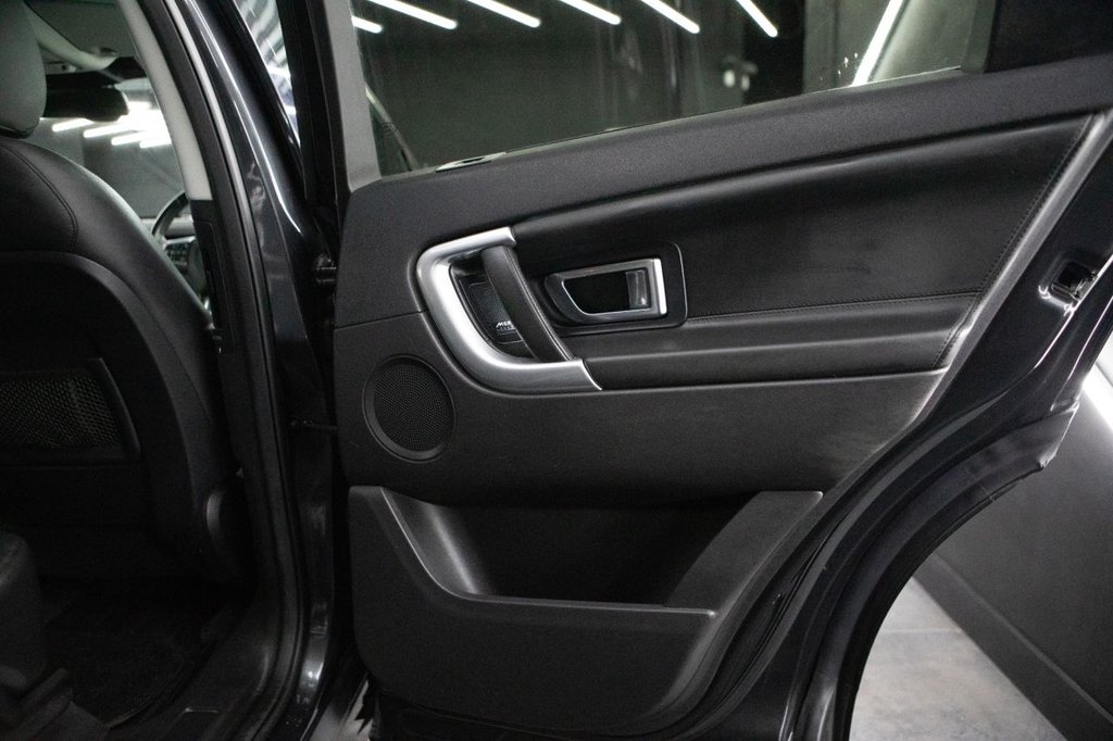Used Land Rover Discovery Sport 2017 for sale - 77764590: Photo 31