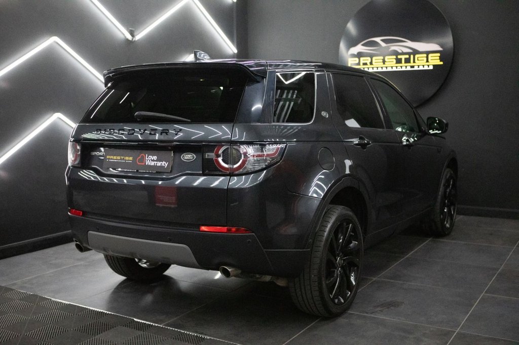 Used Land Rover Discovery Sport 2017 for sale - 77764590: Photo 4
