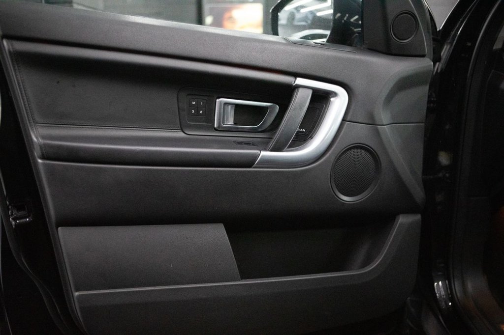 Used Land Rover Discovery Sport 2017 for sale - 77780326: Photo 19