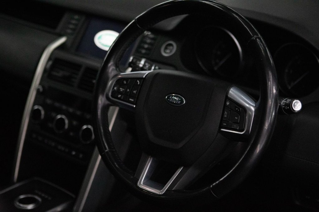 Used Land Rover Discovery Sport 2017 for sale - 77780326: Photo 26