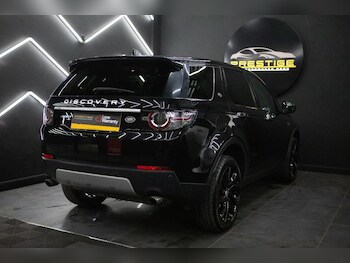 Used Land Rover Discovery Sport 2017 for sale - 77780326: Photo