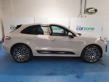 Used Porsche Macan 2025 for sale - 78822677: Photo