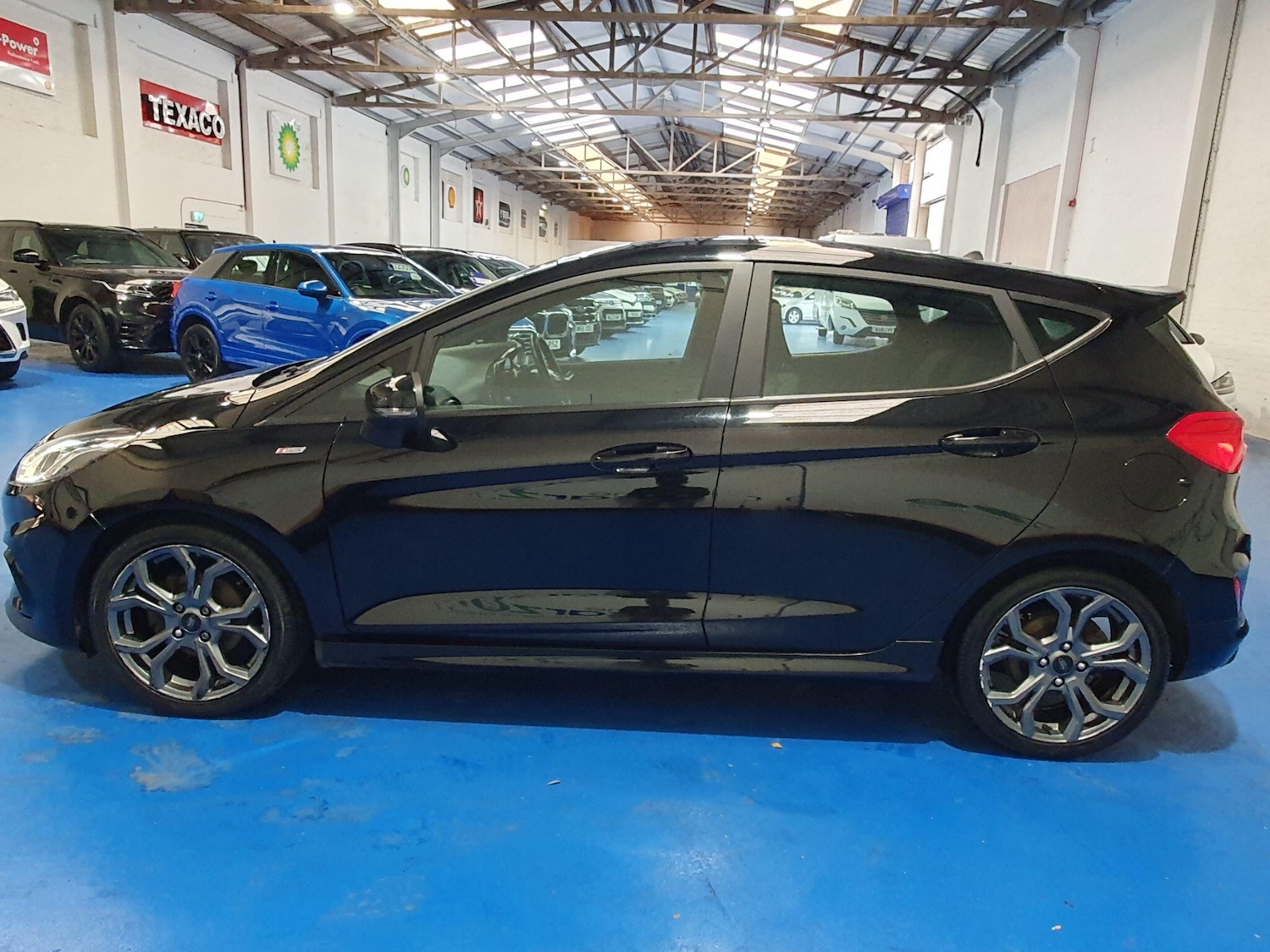 Used Ford Fiesta 2018 for sale - 76327231: Photo 6