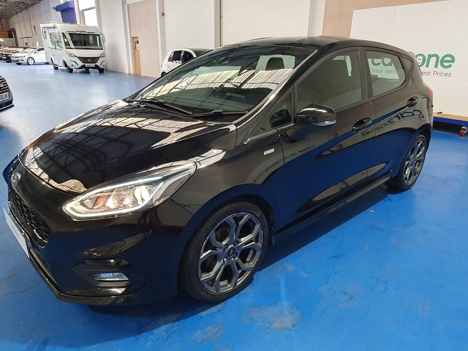 Used Ford Fiesta 2018 for sale - 76327231: Photo 7
