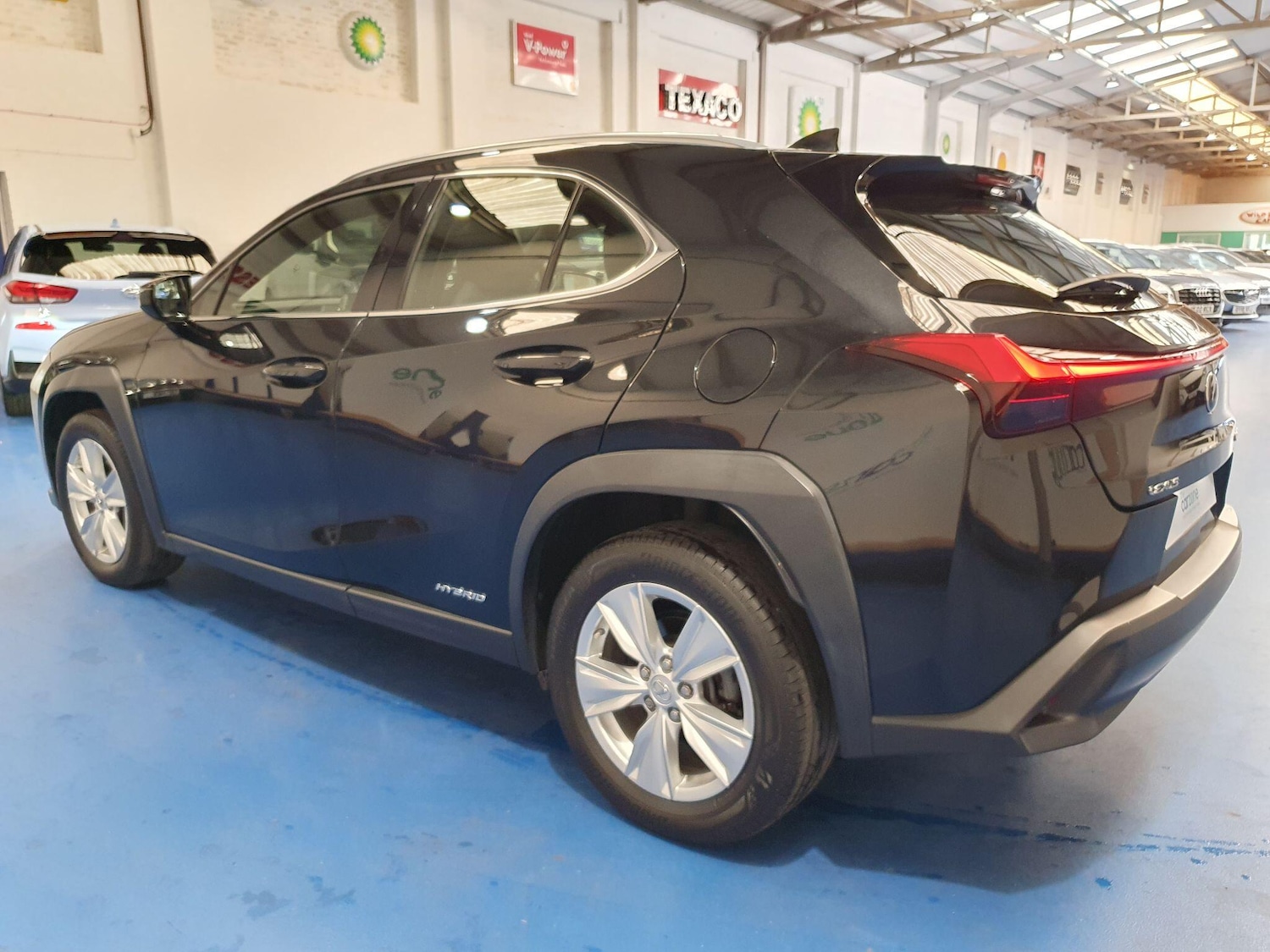Used Lexus UX 2020 for sale - 76377989: Photo 5