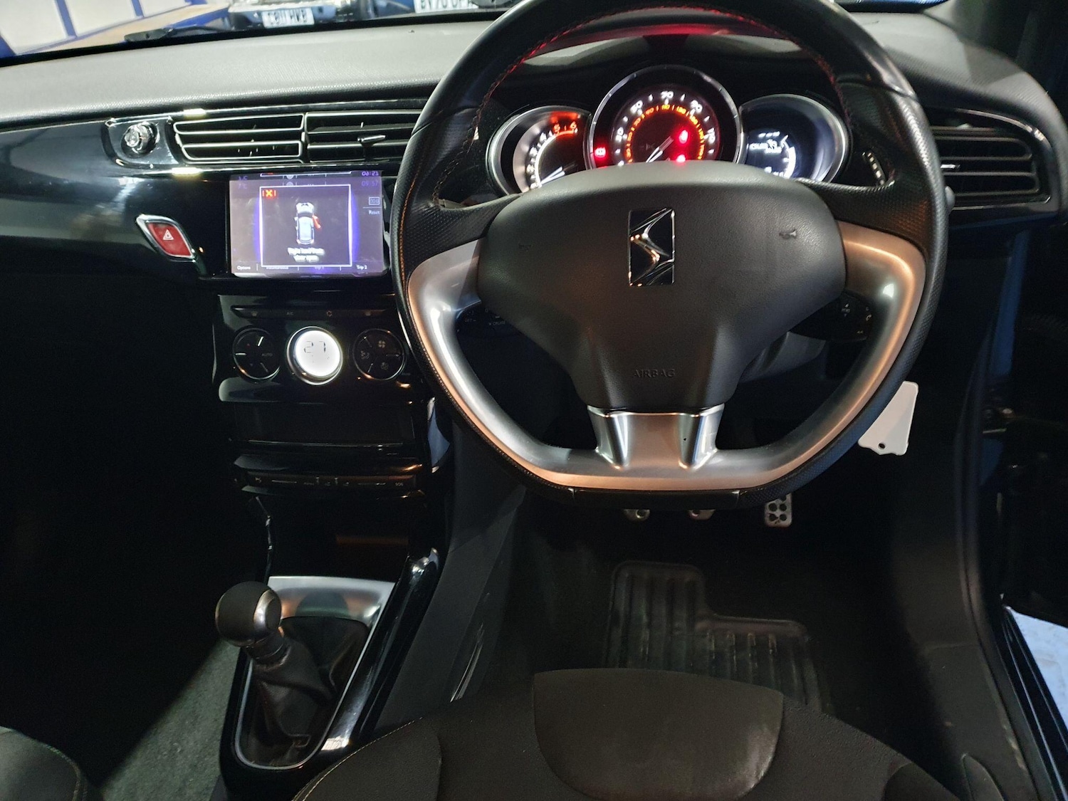 Used DS Automobiles DS 3 2017 for sale - 77344508: Photo 10