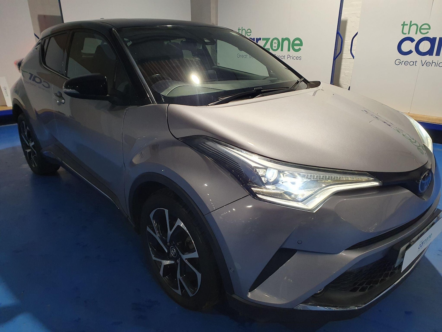 Used Toyota C-HR 2017 for sale - 76620462: Photo 1