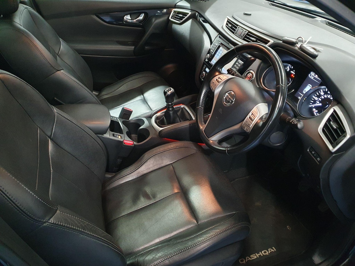 Used Nissan Qashqai 2016 for sale - 77892663: Photo 11