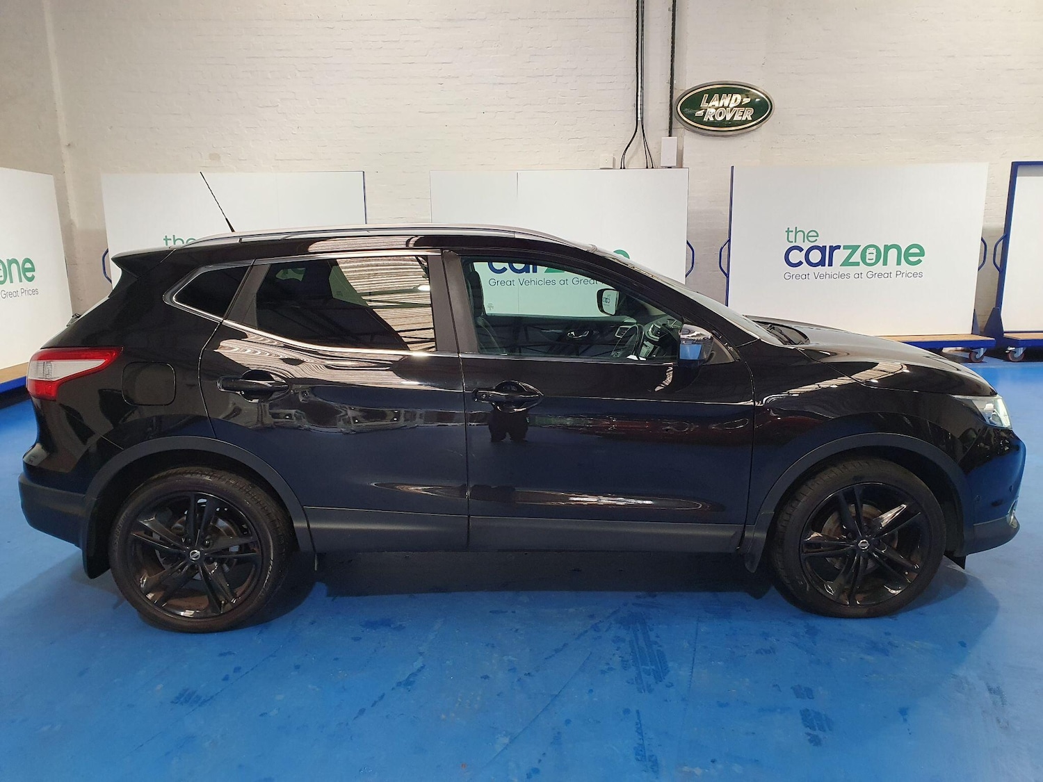 Used Nissan Qashqai 2016 for sale - 77892663: Photo 2