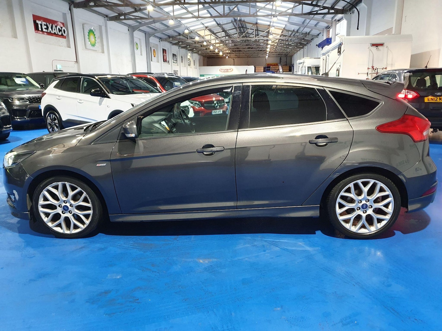 Used Ford Focus 2017 for sale - 77696095: Photo 6