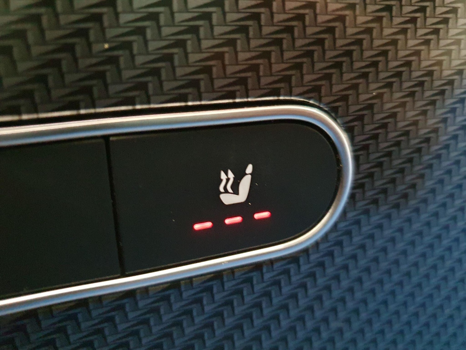 Used Mercedes-Benz GLA 2021 for sale - 76484988: Photo 11