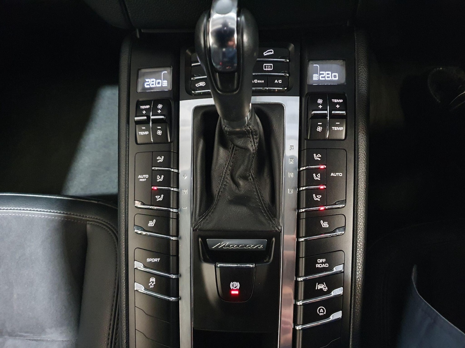 Used Porsche Macan 2015 for sale - 77057549: Photo 14