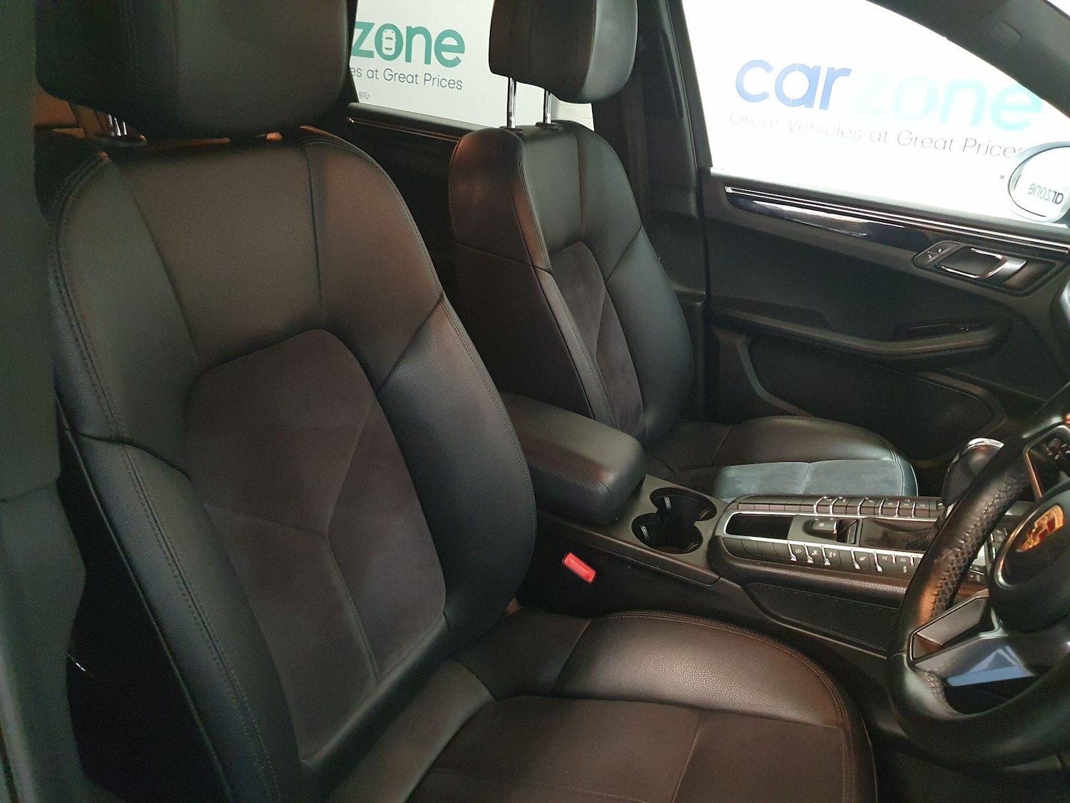 Used Porsche Macan 2015 for sale - 77057549: Photo 9