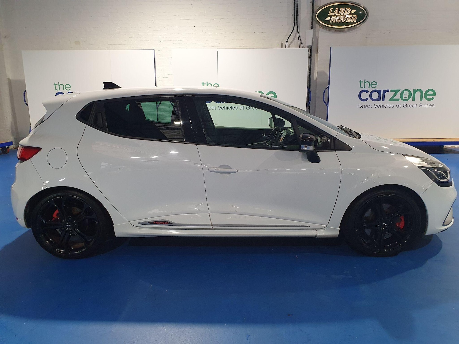 Used Renault Clio 2016 for sale - 76457553: Photo 2