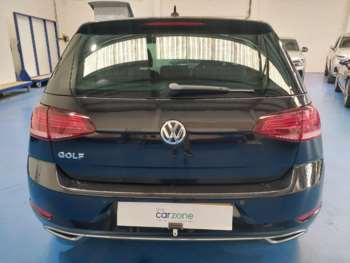 Used Volkswagen Golf 2018 for sale - 75145123: Photo
