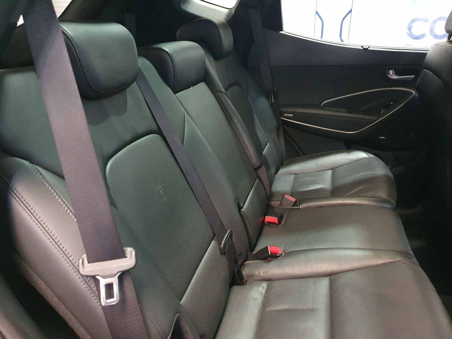 Used Hyundai Santa Fe 2016 for sale - 76996918: Photo 16