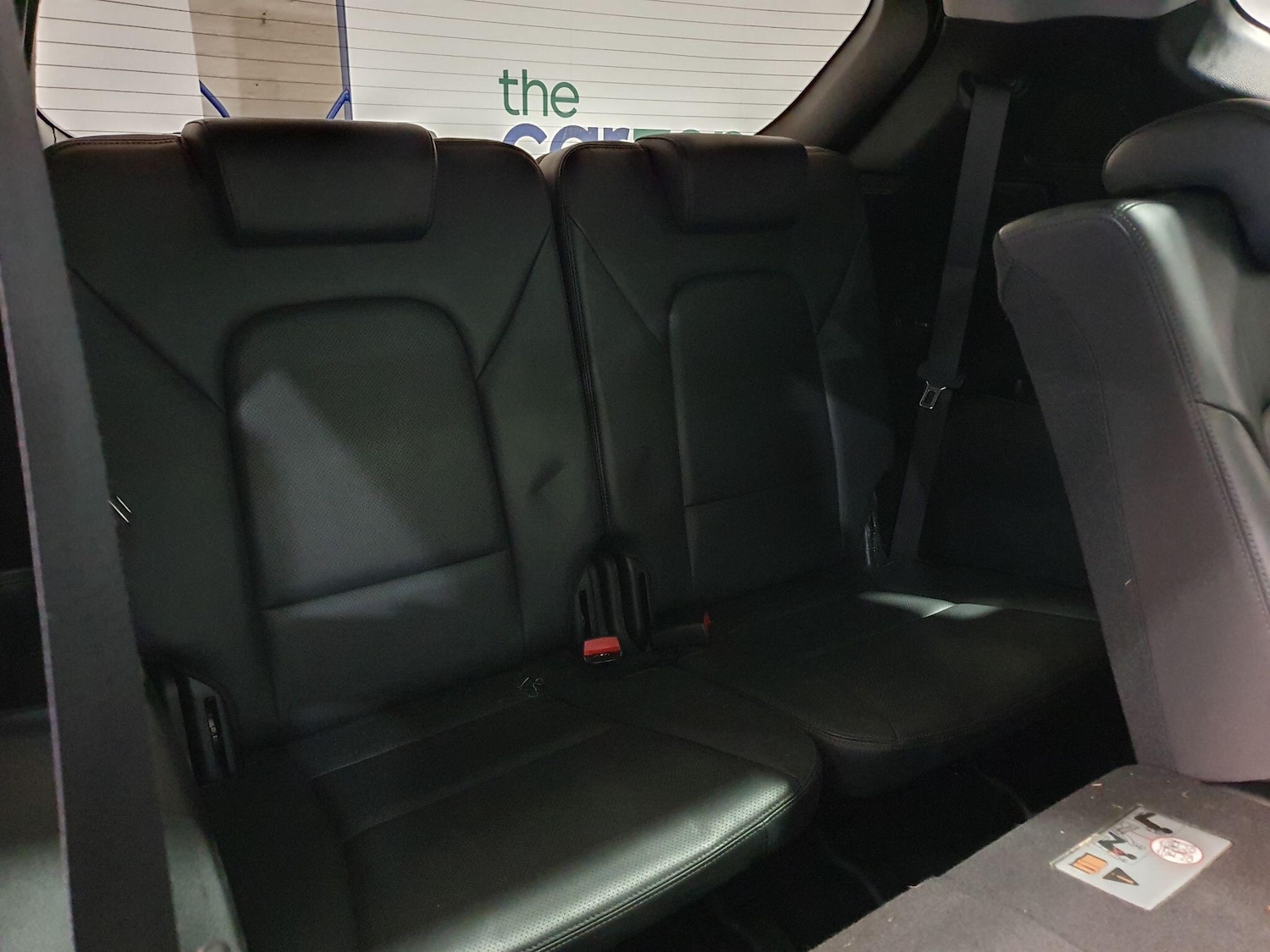 Used Hyundai Santa Fe 2016 for sale - 76996918: Photo 17