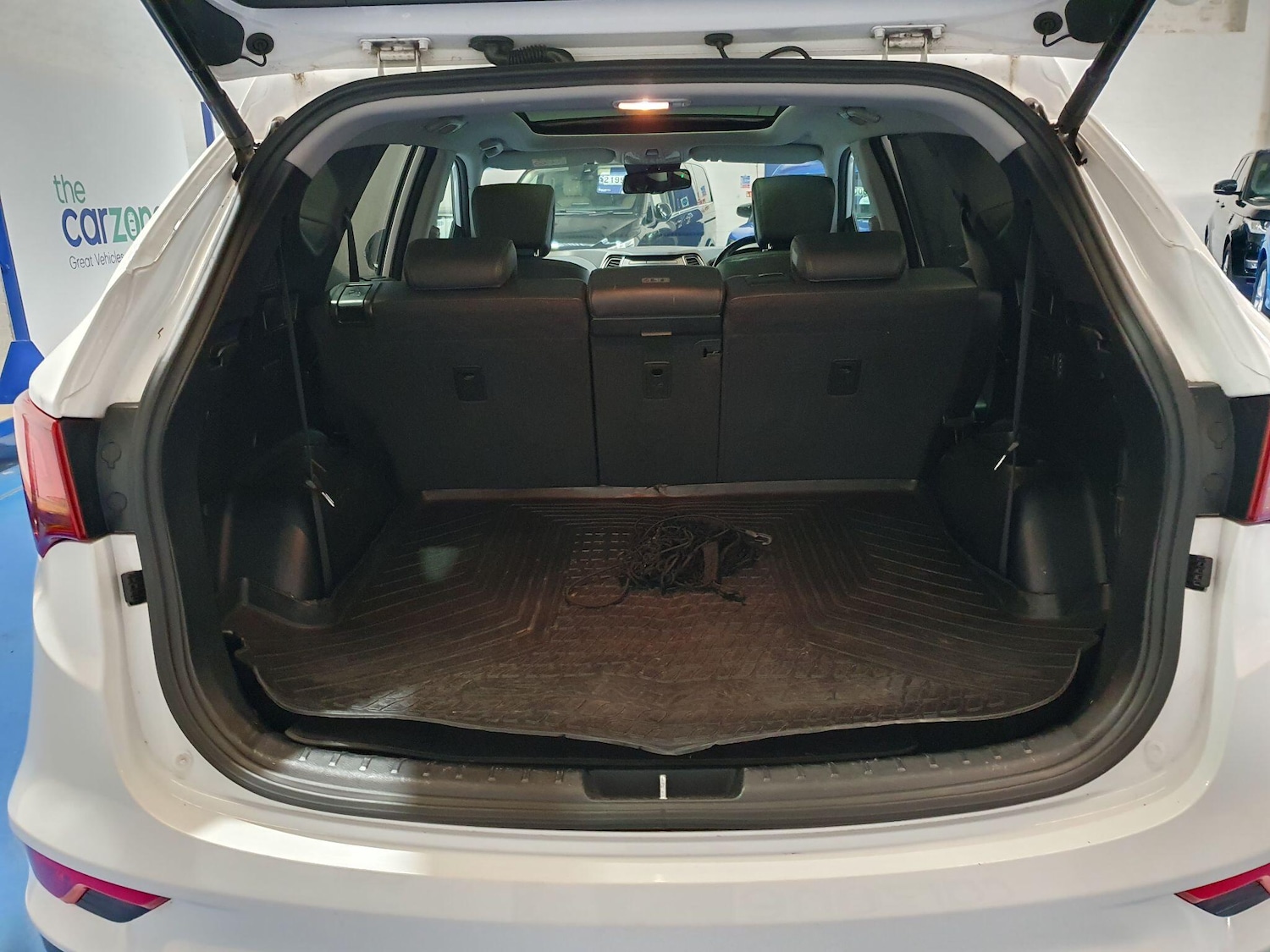 Used Hyundai Santa Fe 2016 for sale - 76996918: Photo 20