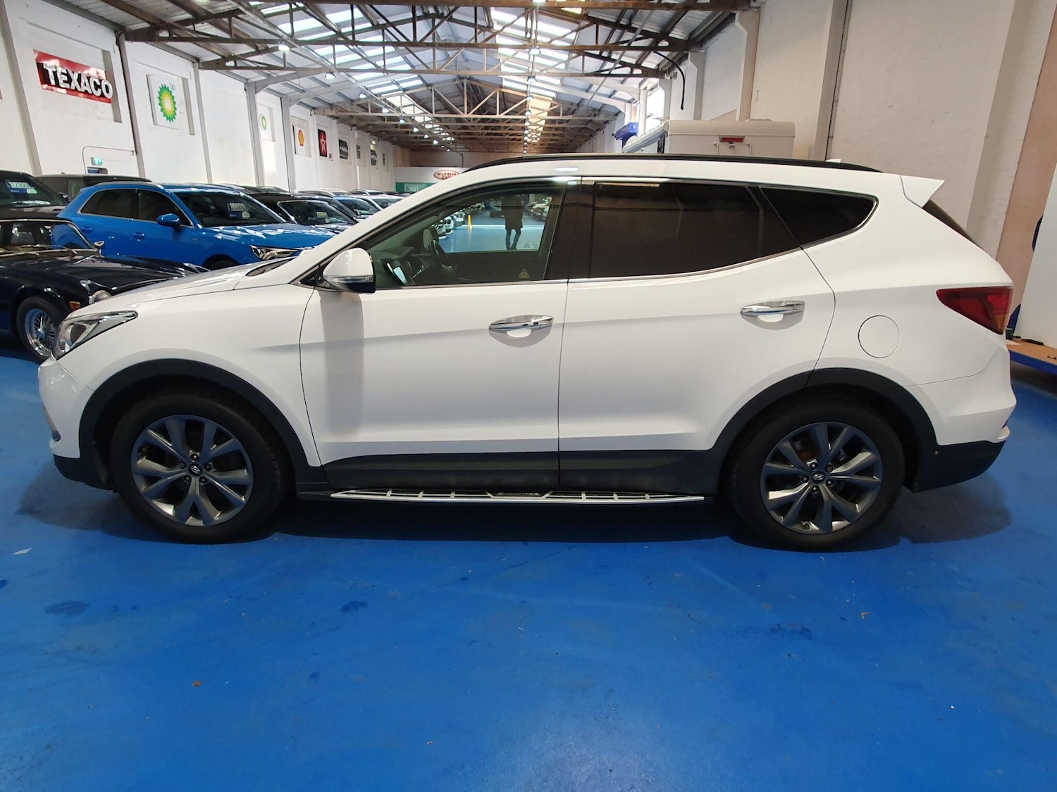 Used Hyundai Santa Fe 2016 for sale - 76996918: Photo 6