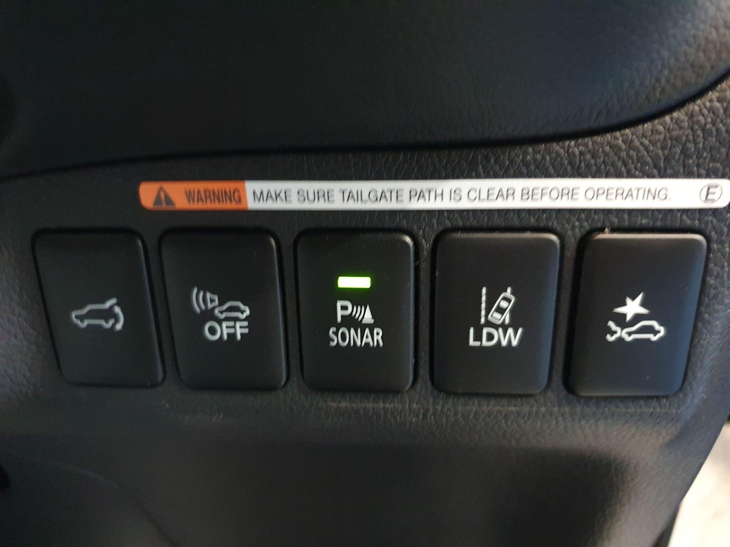 Used Mitsubishi Outlander 2018 for sale - 78046875: Photo 18