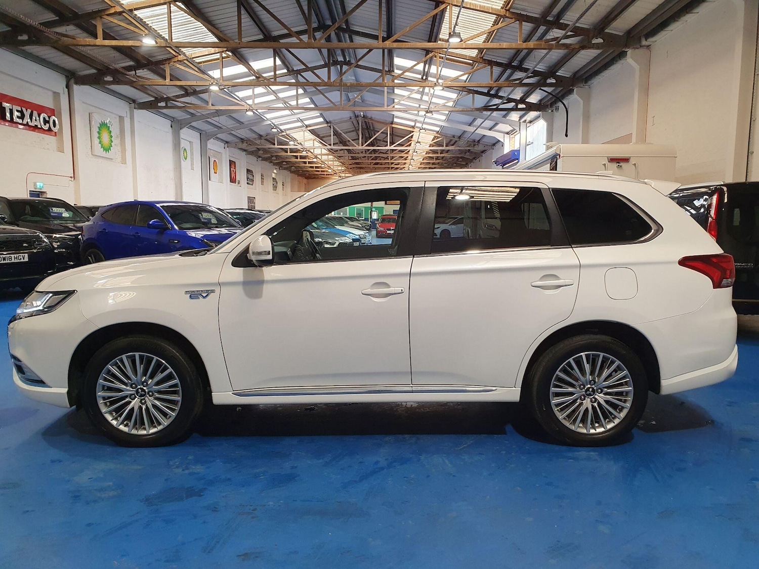 Used Mitsubishi Outlander 2018 for sale - 78046875: Photo 6