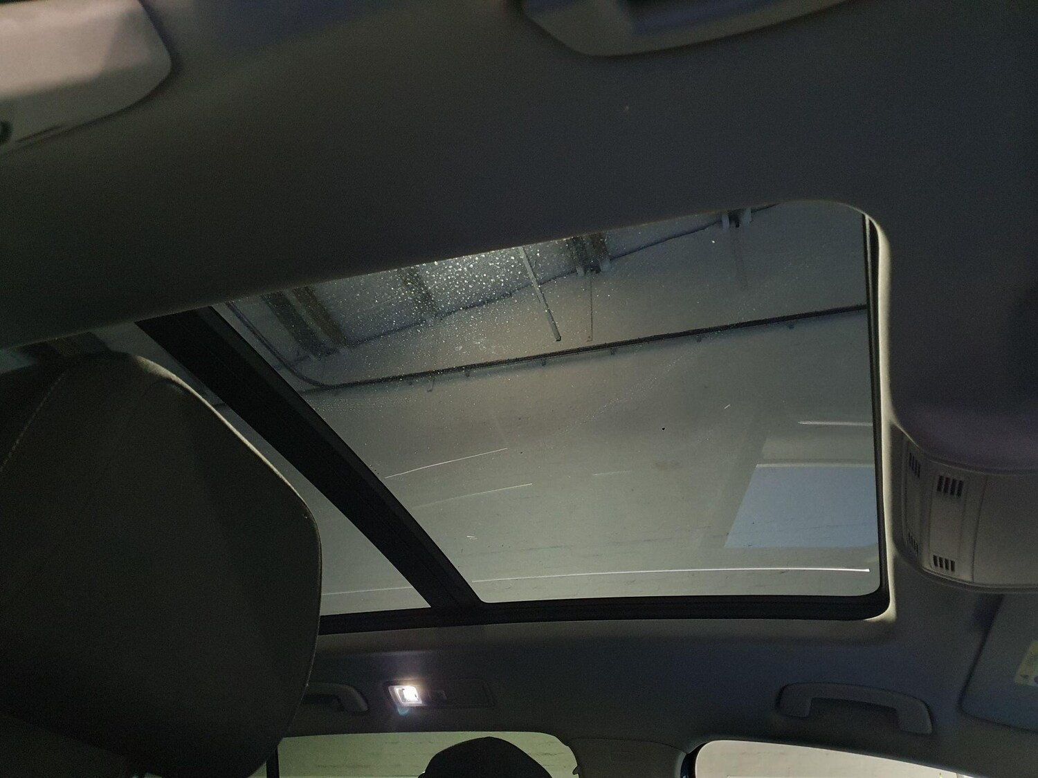 Used Volkswagen Tiguan for sale - 77510327: Photo 10