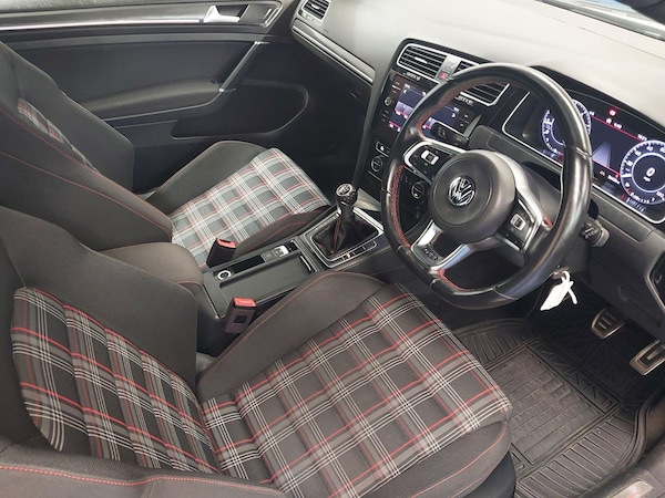 Used Volkswagen Golf 2019 for sale - 75145250: Photo 11
