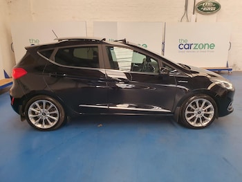Used Ford Fiesta 2018 for sale - 79181536: Photo