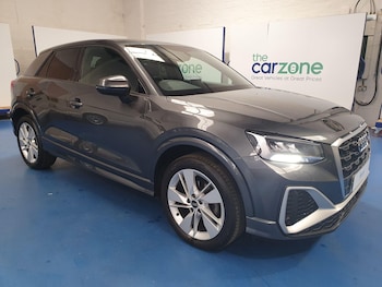 Audi - Q2