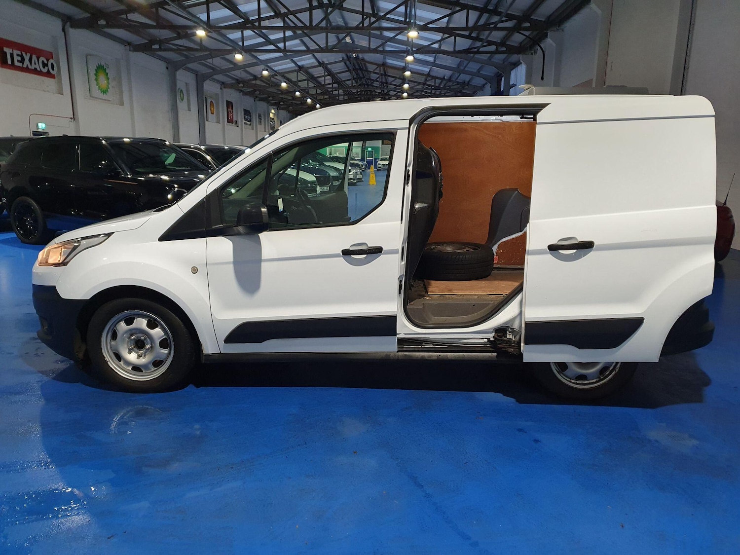 Used Ford Transit Connect 2020 for sale - 77191610: Photo 15