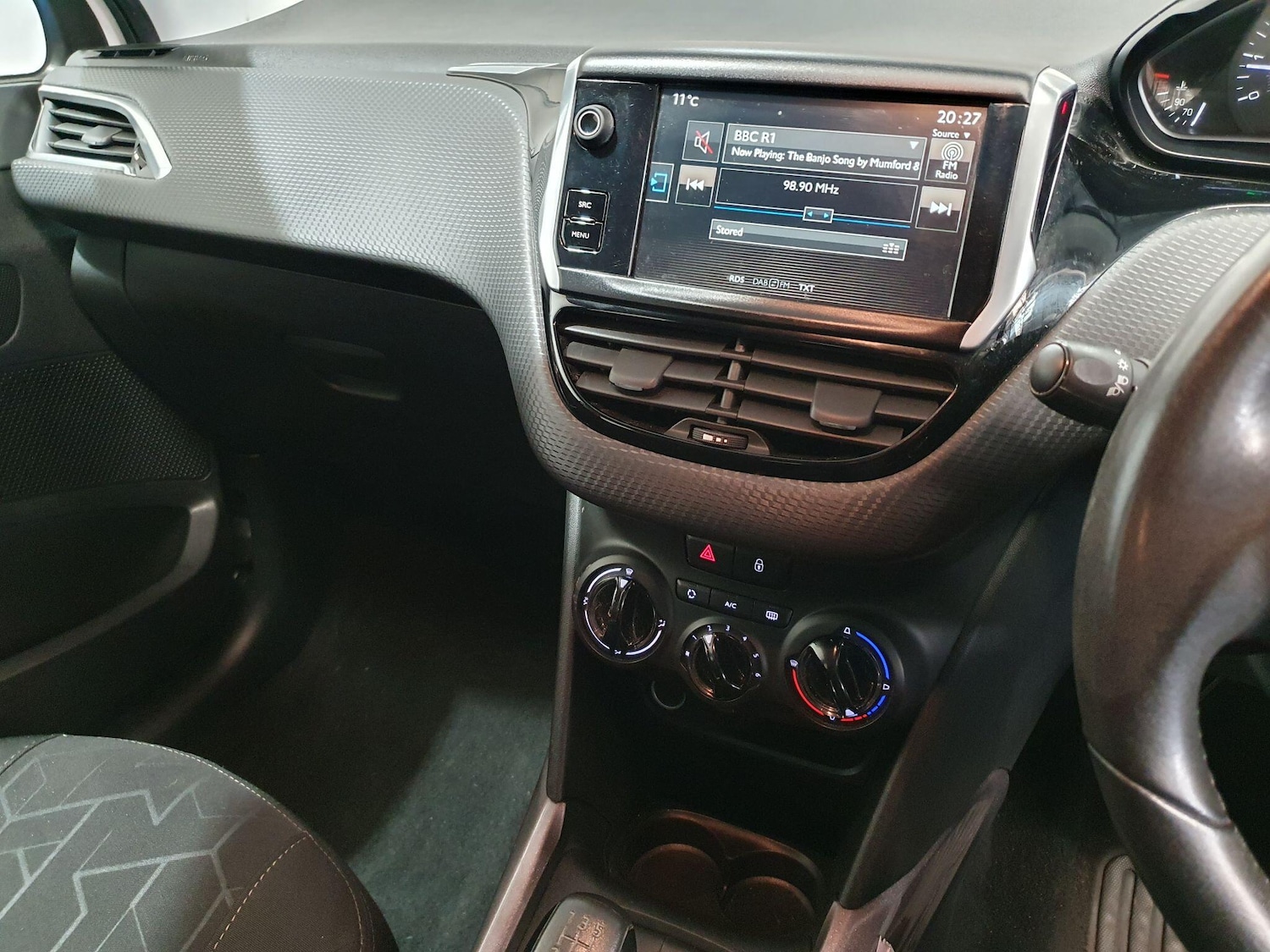 Used Peugeot 2008 for sale - 77794423: Photo 11