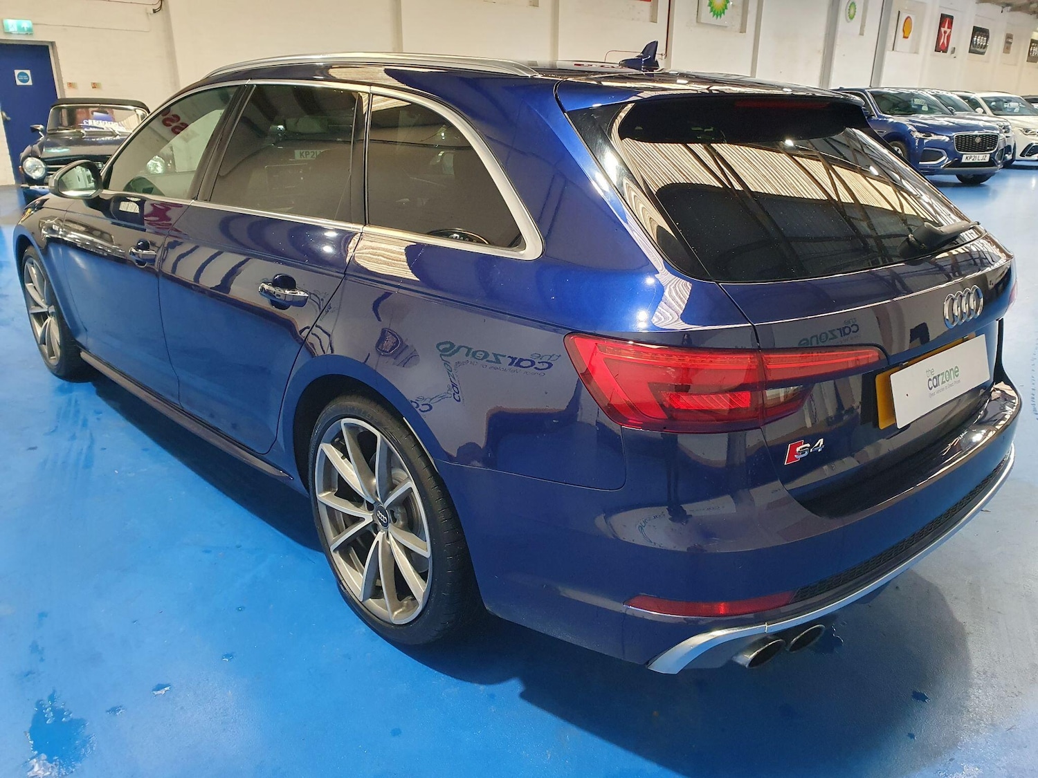 Used Audi A4 2017 for sale - 77587193: Photo 5