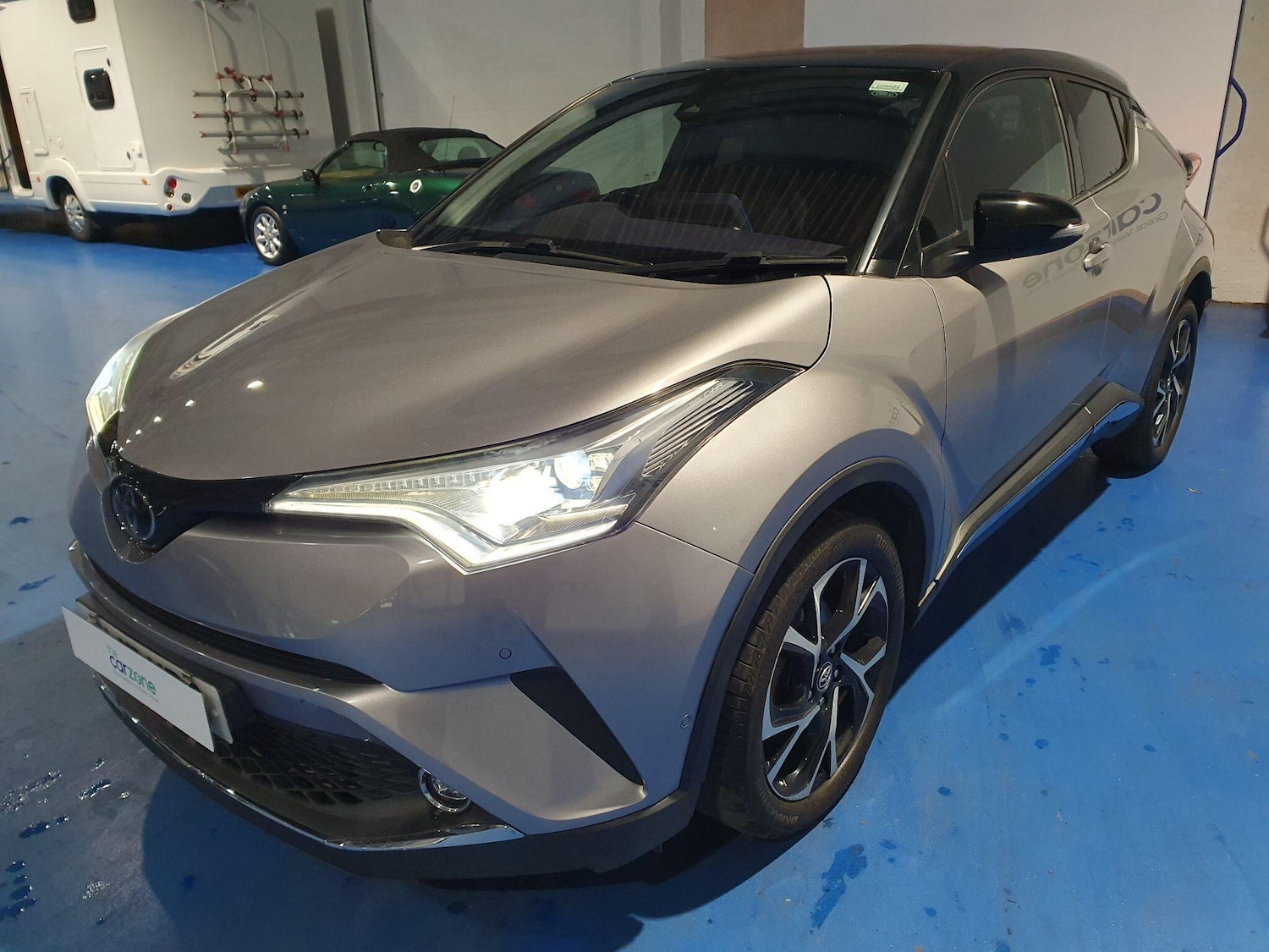 Used Toyota C-HR 2017 for sale - 76965395: Photo 7