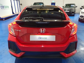 Used Honda Civic 2017 for sale - 77696801: Photo