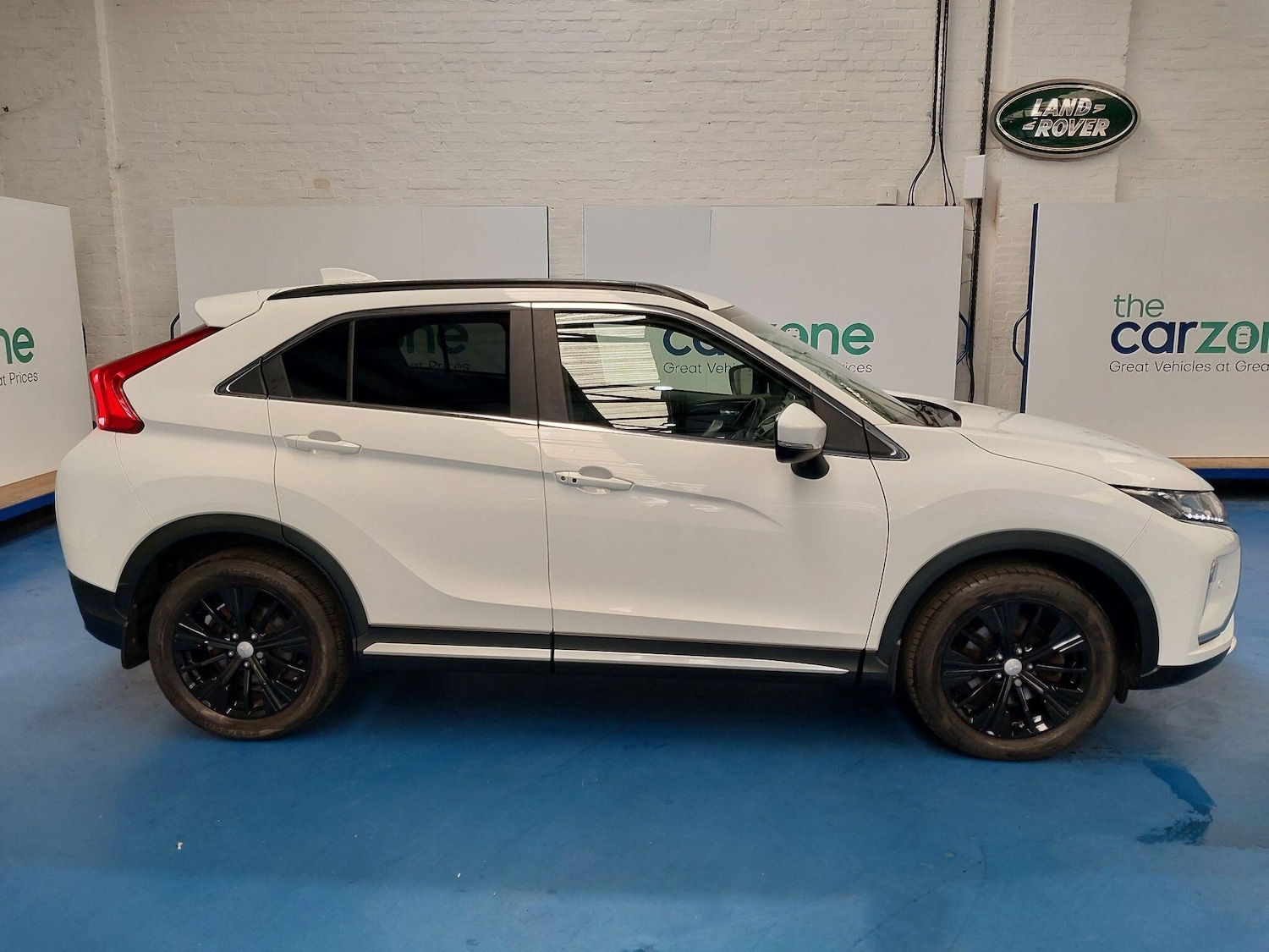 Used Mitsubishi Eclipse Cross 2018 for sale - 77823882: Photo 2