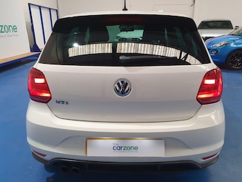 Used Volkswagen Polo 2016 for sale - 75145212: Photo