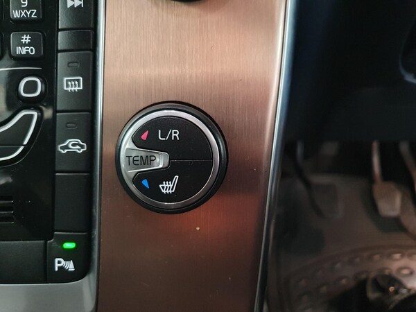 Used Volvo V40 Cross Country 2014 for sale - 75430691: Photo 11